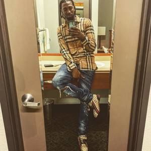 Meet your Posher, Kay